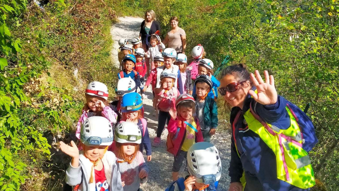 groupe-enfant-format-canva-1